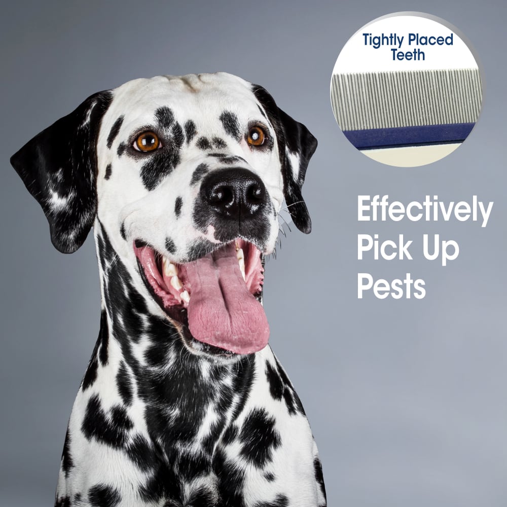045663970796-fourpaws-professional-series-palm-flea-comb-lifestyle